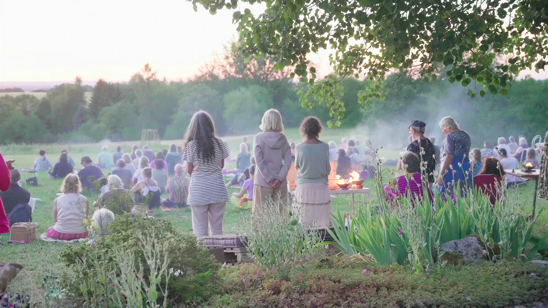 Yagna – Feuerzeremonie am Homa-Hof
